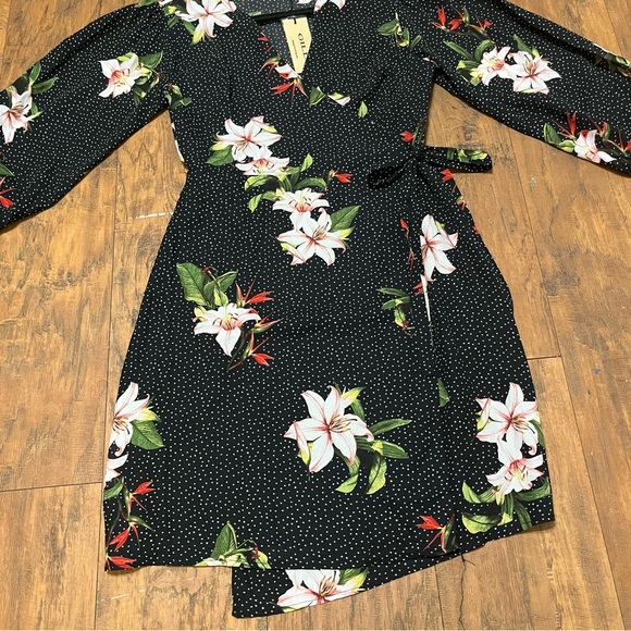 Gilli Wmns Wrap Dress Black polka dot Floral Midi  puff Long Sleeve V Neck Small - Picture 12 of 16